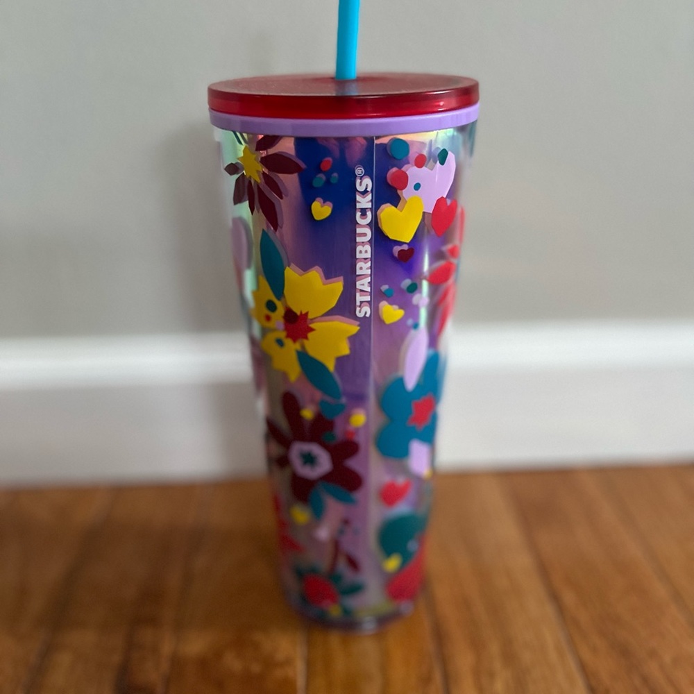 Starbucks Valentines 2023 New 24 oz cold cup